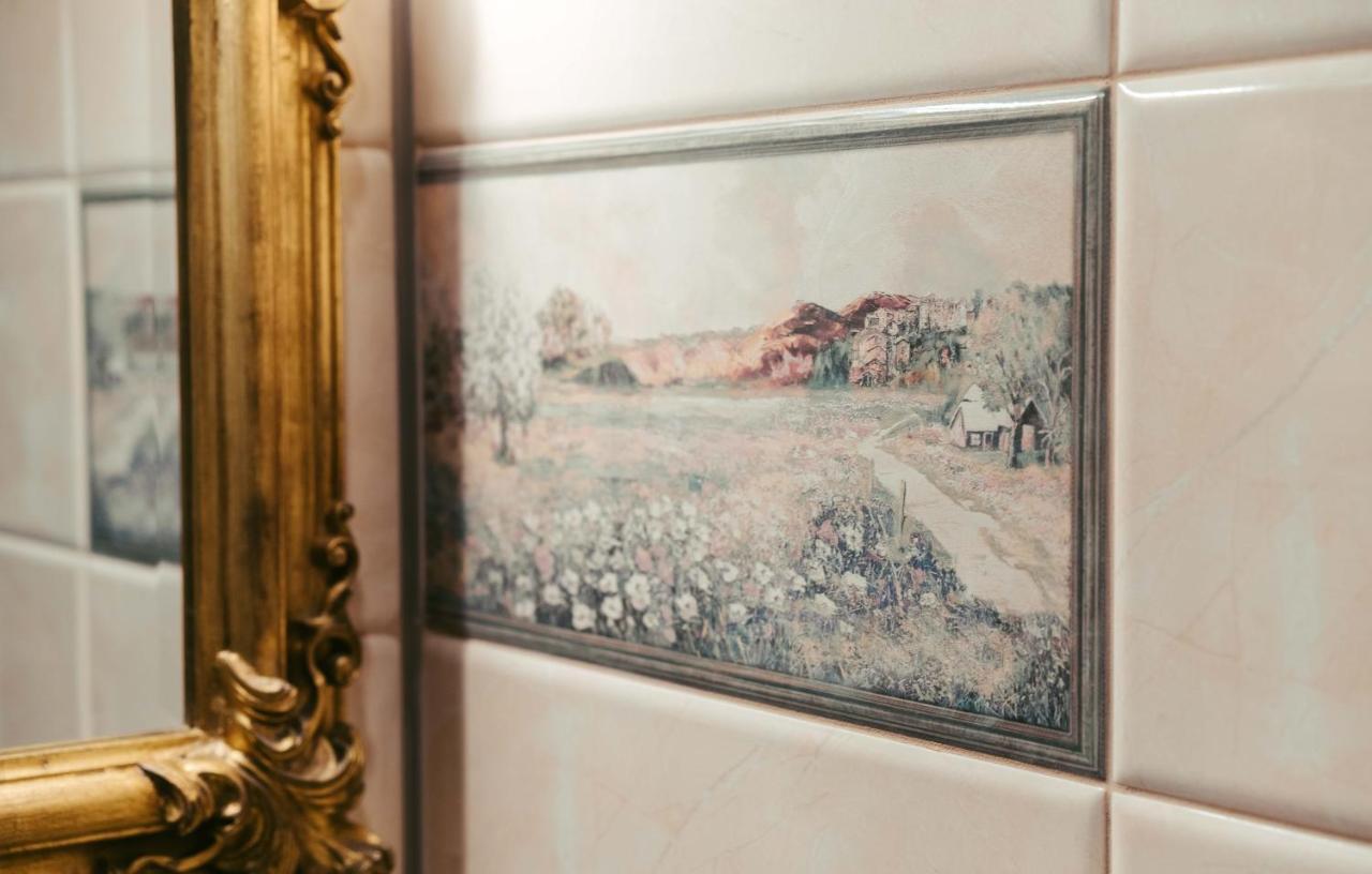 Vila Genia คัมพูลุง โมลโดเวเนสค์ ภายนอก รูปภาพ